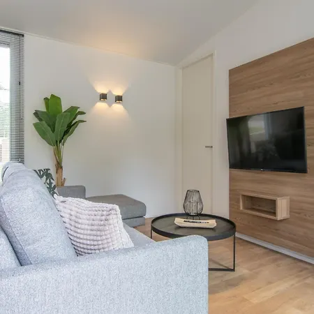 Chalet Detached With Air Conditioning, On A Park, 12 Km From Eindhoven Mierlo